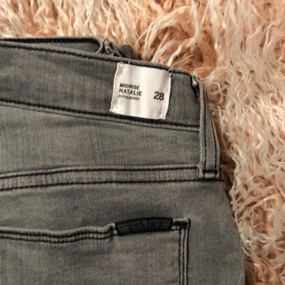Jeans - Picture 5 of 5